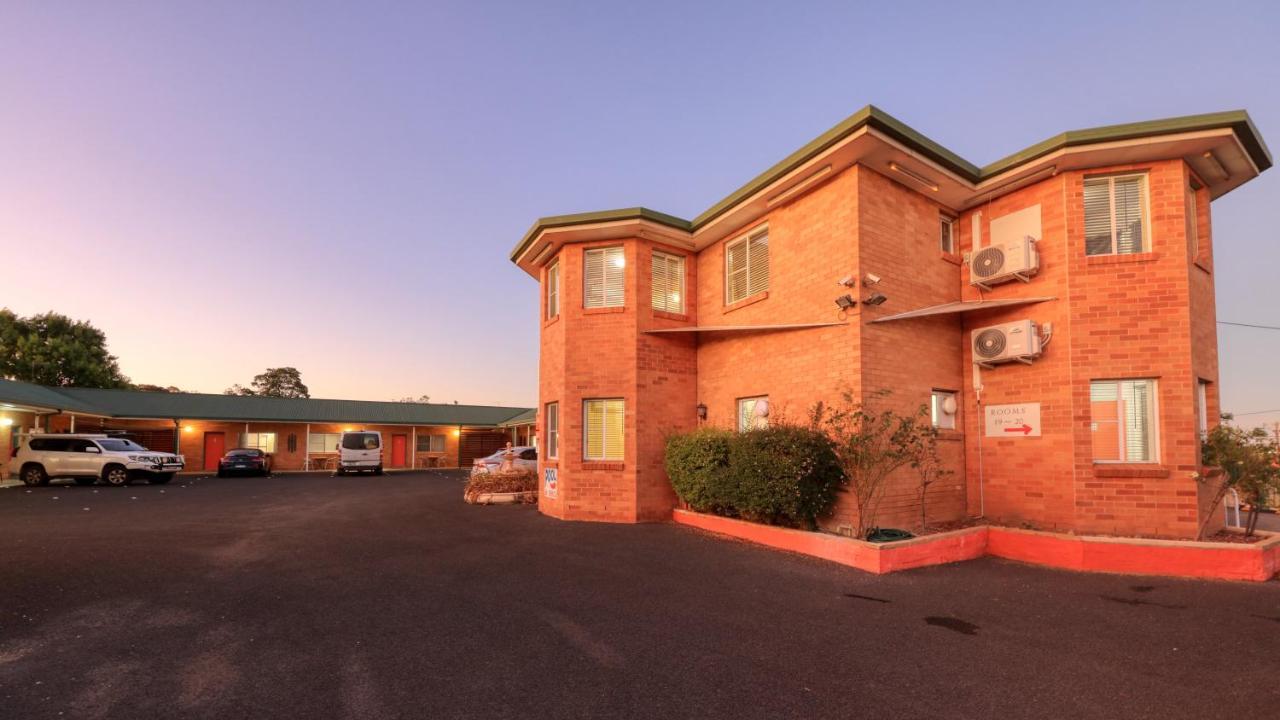 Across Country Motor Inn Dubbo Exterior photo