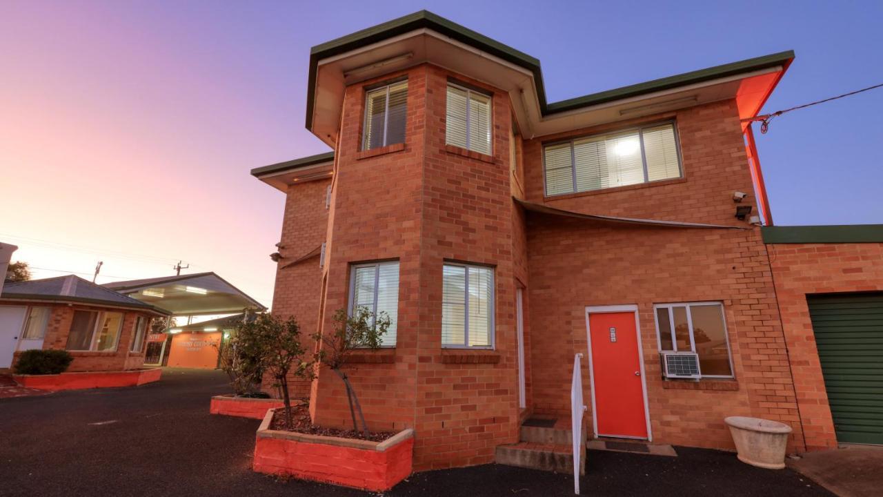 Across Country Motor Inn Dubbo Exterior photo